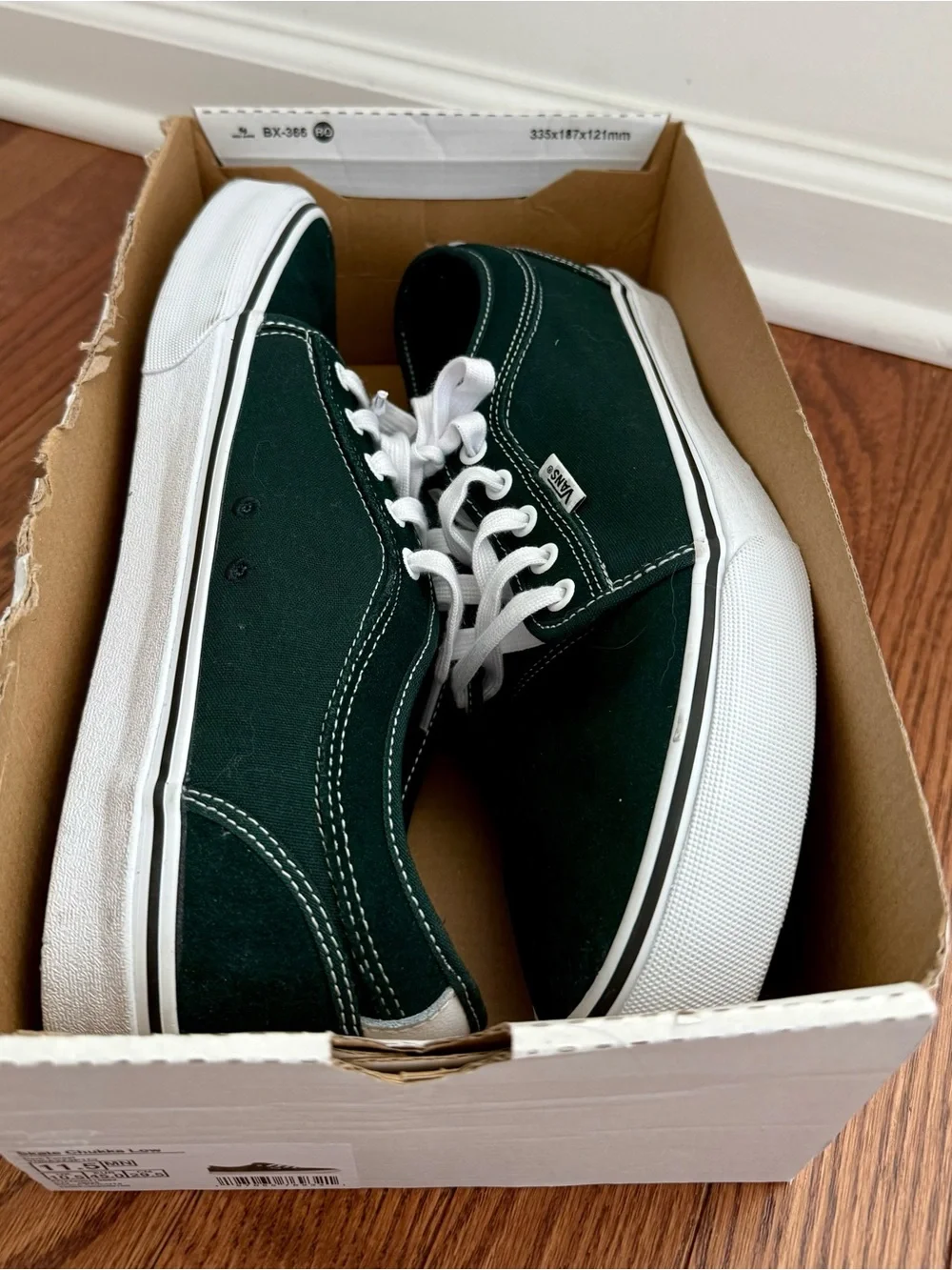 NEW - Vans Men's Dark Forest Canvas Chukka Low-Top Sneakers, 11.5